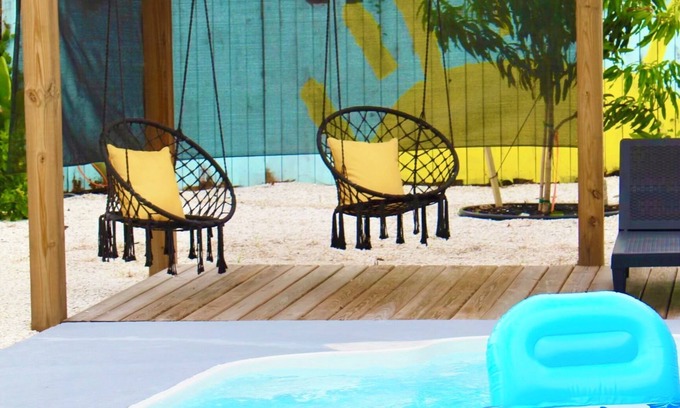 South Gate Ridge House | TropicSota Bliss: Your Coastal Haven in Sarasota