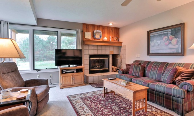 Harbor Springs Condo | Trout Creek Condos - Harbor Springs Michigan