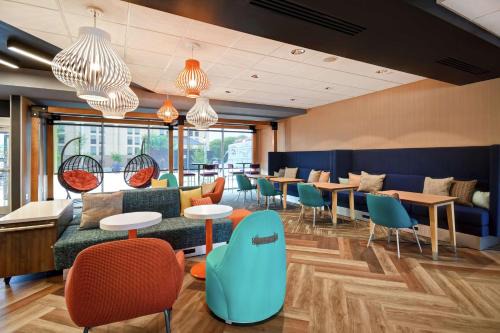 Fairgrounds Hotel | Tru By Hilton Louisville Airport