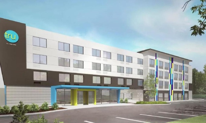Rossford Hotel | Tru by Hilton Perrysburg Toledo