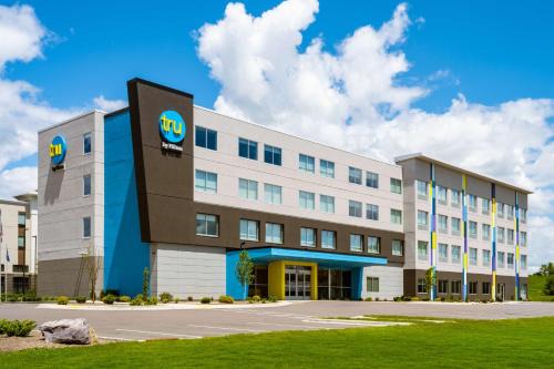 Lake Delton Hotel | Tru By Hilton Wisconsin Dells