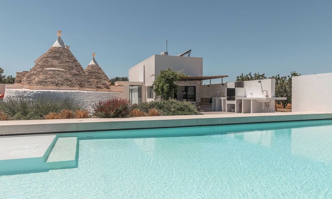 Castellana Grotte Villa | Trulli Resolana, Pool & Design, Relax & Privacy