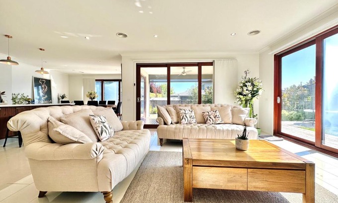 Alfredton House | Truly family home - Greenedge Hideaway