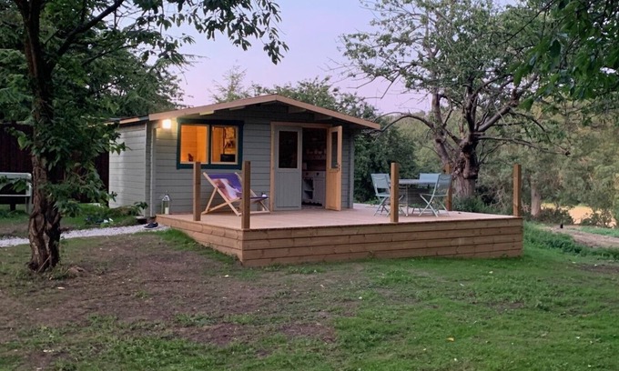 Sittingbourne Cabin | Truly Kentish Holiday Lets