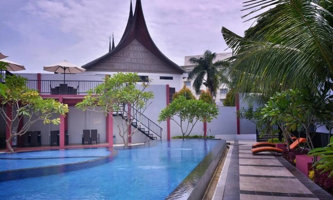 Padang Hotel | Truntum Padang