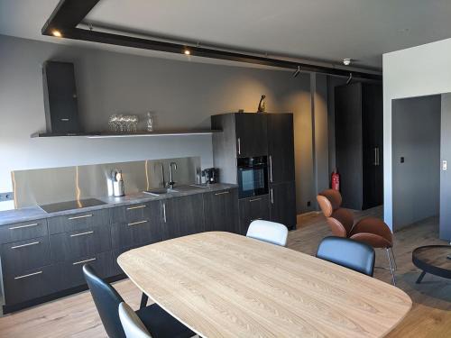 Oddeyrin Apartment | Tryggvabraut 24 One Bedroom Apartment