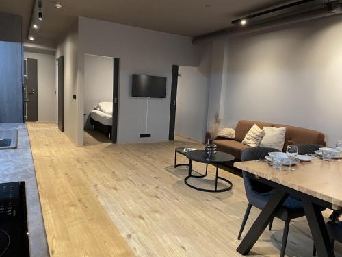Oddeyrin Apartment | Tryggvabraut