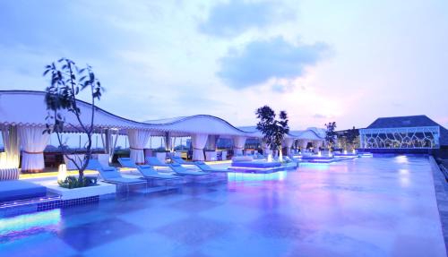 North Legian Hotel | TS SUITES Seminyak Bali