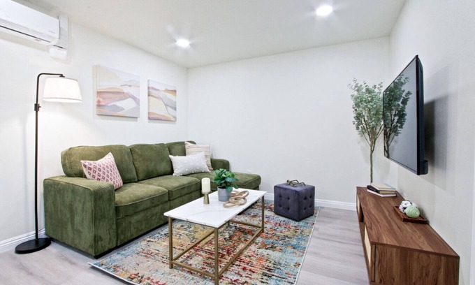 Alhambra Apartment | tsgv-alh1000-c-wos-2-1