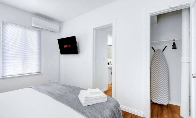 Alhambra Apartment | tsgv-alh432-b-wos-3-1