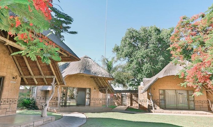 Lephalale Cabin | Tshukudiba Game Lodge