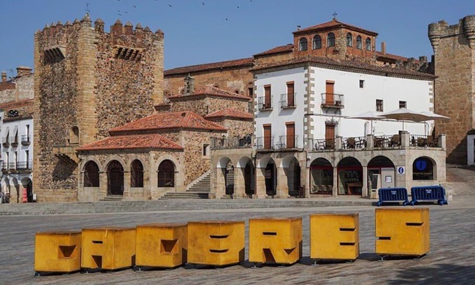 Plaza Mayor Apartment | Tu alojamiento en Cáceres