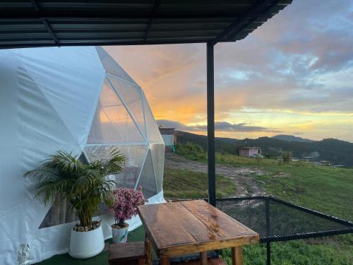 Lom Kao Other | Tubburk glamping VIP
