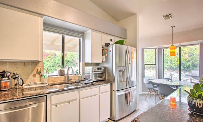 Casas Adobes House | Tucson Retreat w/Private Pool + Mtn Views