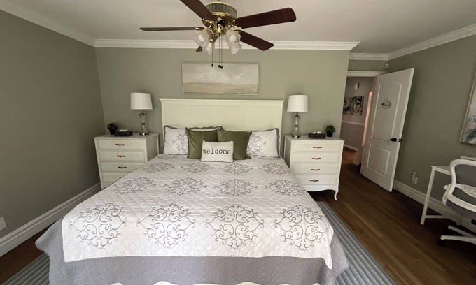 Scugog House | Tudor Pines Bed & Breakfast (plus event/film/wedding venue)