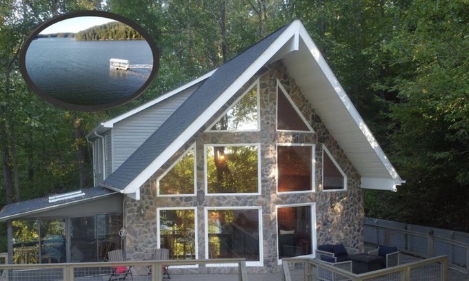 Martin House | Tugaloo Point Lake House.