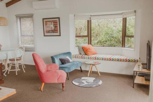 Cable Bay House | Tuis Peak at Cable Bay