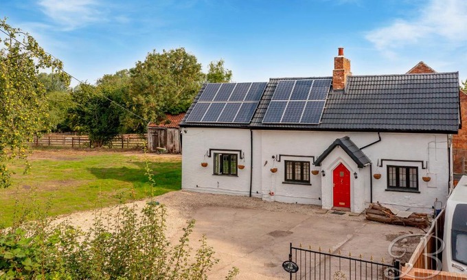Markham Moor Bed & Breakfast | Tumbleweed Cottage
