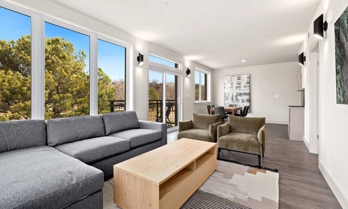 Bella Vista Apartment | Tunnel Vision - MTB Oasis