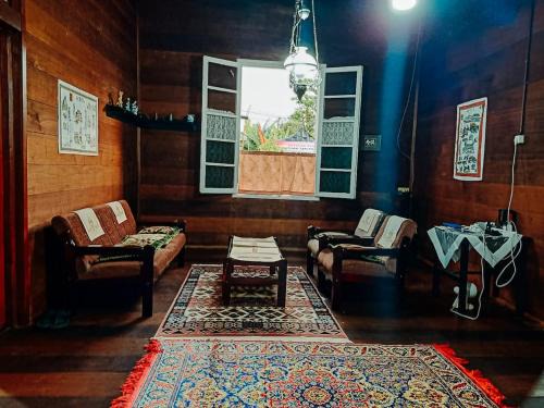 Bukittinggi House | Tuo Yetty Homestay by Kage