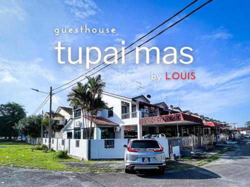 Kampung Aman House | Tupai Mas Semi-D by LOUIS