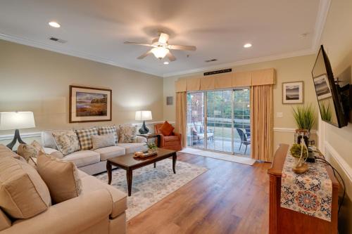 Garden City Apartment | Tupelo Bay Golf Resort Condo - 1 Mile to Beach!