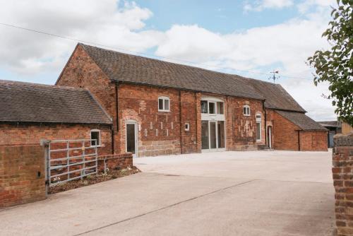 Handsacre Bed & Breakfast | Tuppenhurst Barn
