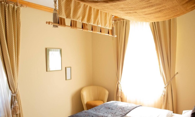 Gols Cottage | Turm Zimmer - Landhotel Birkenhof