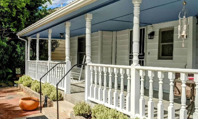 Bisbee House | Turn-of-the-Century Gem! The Painted Lady.