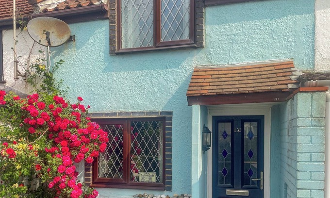 Scratby Cottage | Turning Tides Cottage