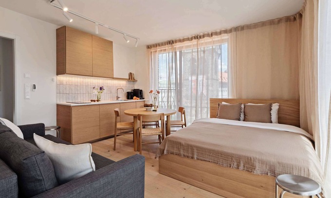 Nove Mesto Apartment | TurnKey | Henry's Tower Penthouse II