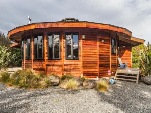 Ohakune House | Turoa Yurt - Ohakune Holiday Home