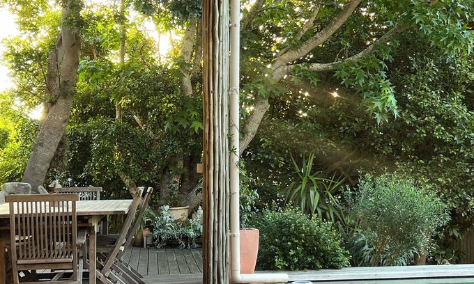 Noordhoek House | Turquoise Hideaway, a tranquil 3-bedroom home, with WiFi, in Noordhoek Cape Town