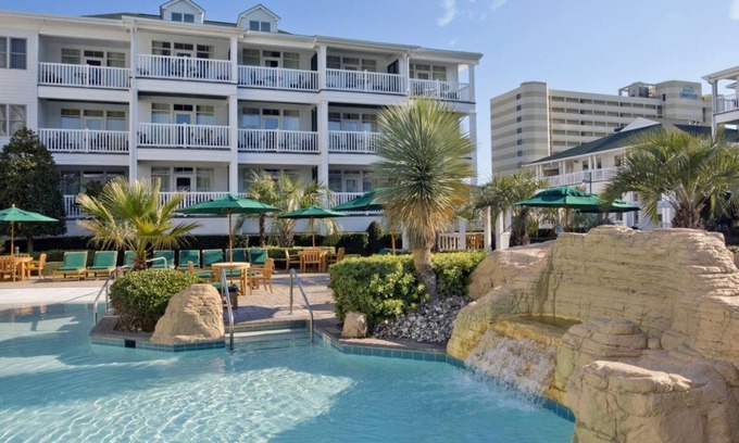 Northeast Virginia Beach Condo | Turtle Cay Resort - Spacious 2BR/2BA w/Great Pools