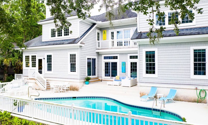 Vanderhorst Plantation House | Turtle Point Golf Views, Private Pool, Dog Friendly!
