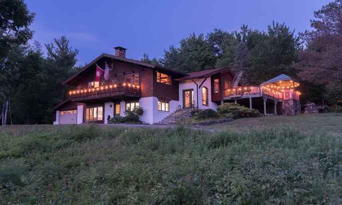 Windham House | Tuscan Year Round Beauty - Pickleball Court - Full Winter Rental Availability