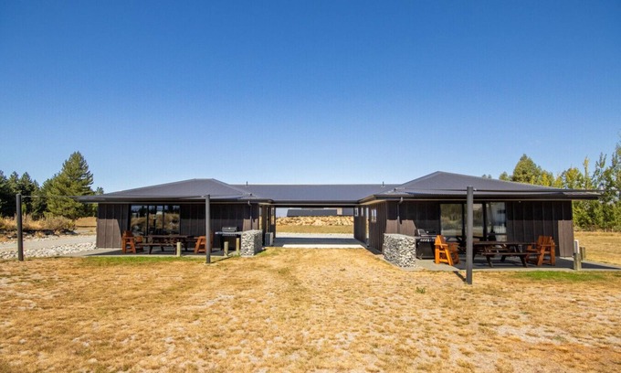 Twizel House | Tussock Treasure - Exclusive Use