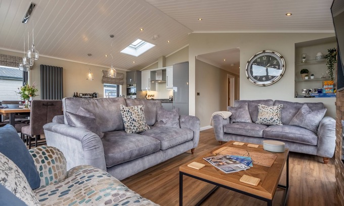 Burnham Market Ski Chalet | Twelve Burnham Lodge (6), Burnham Market, Norfolk