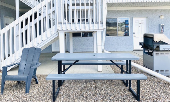 Boyle Hotel | Twilight Country Motel