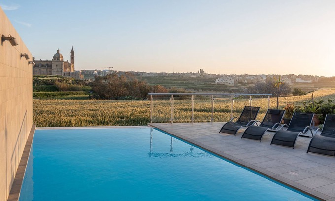 Ta' Għammar Apartment | Twilight Holiday Home