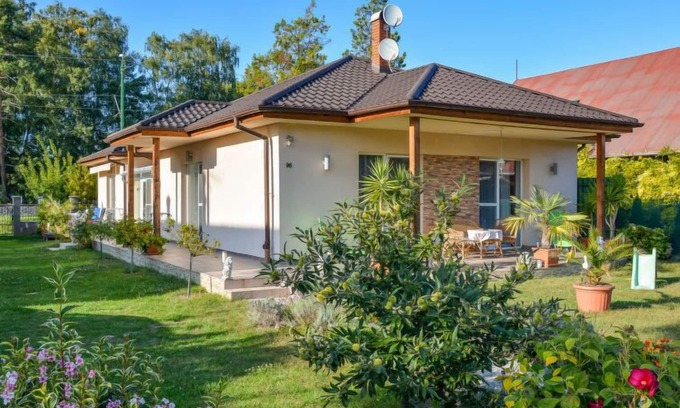 Balatonboglar House | Twin Combo by Interhome