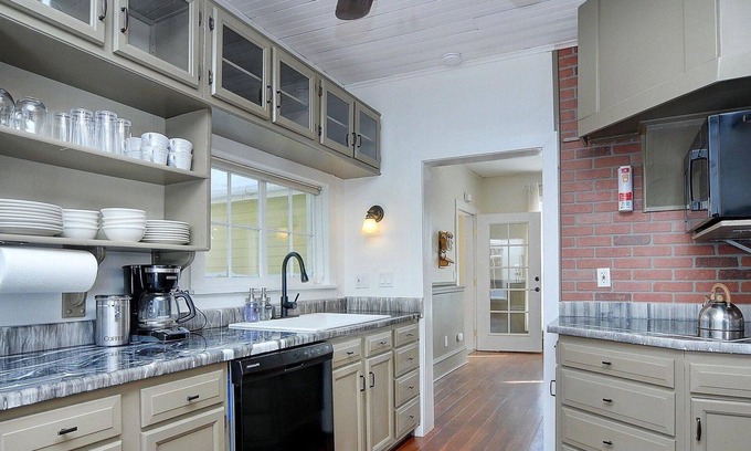 Twin Lakes House | Twin Lakes Alpine Retreat 3 Homes Fast Wifi