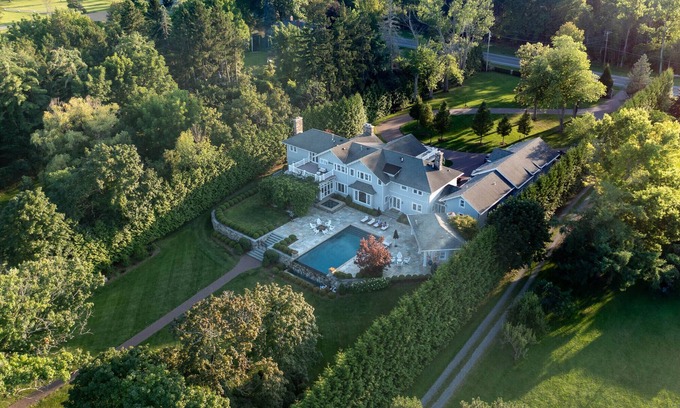 Geneva House | Twin Oaks Lake Estate: Luxury Lake Home on Seneca Lake