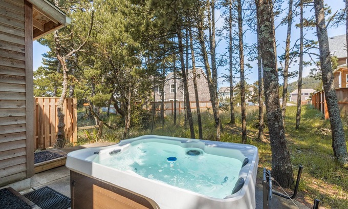 Pacific City House | Twin Sands #168 - Updated, cozy, hot tub home. Dog OK