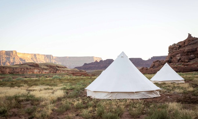 Monticello House | Twin Tent with Shared Bathroom - Nestled among the Abajo Mountains.