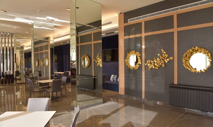 Kfardebian Hotel | Twinz Hotel