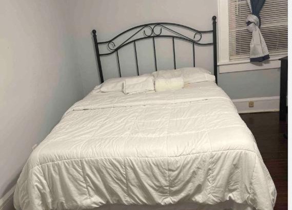 Roselle House | two attached Private rooms roselle nj #3
