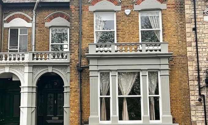 Stroud Green Apartment | Two bedroom (3 bed) with beautiful private garden