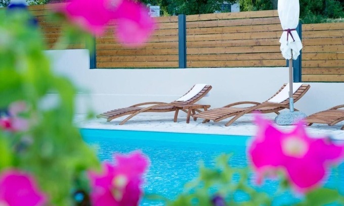 Donji Zagon Apartment | Two bedroom apartment with terrace Donji Zagon, Novi Vinodolski (A-24555-c)