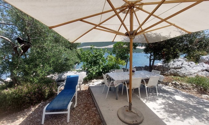 Putnikovic Apartment | Two bedroom apartment near beach Žuronja, Pelješac (A-13202-a)